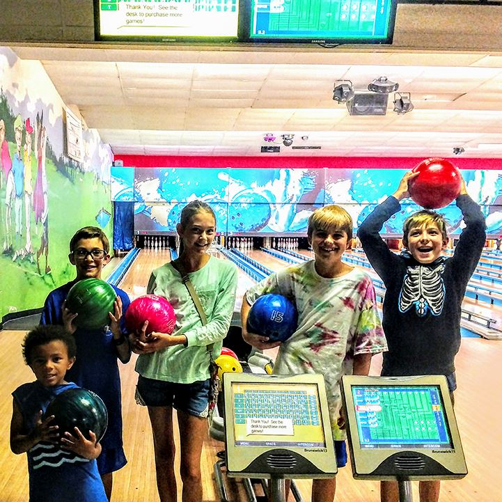 Bald eagle swooping into the water Opens in new window #2